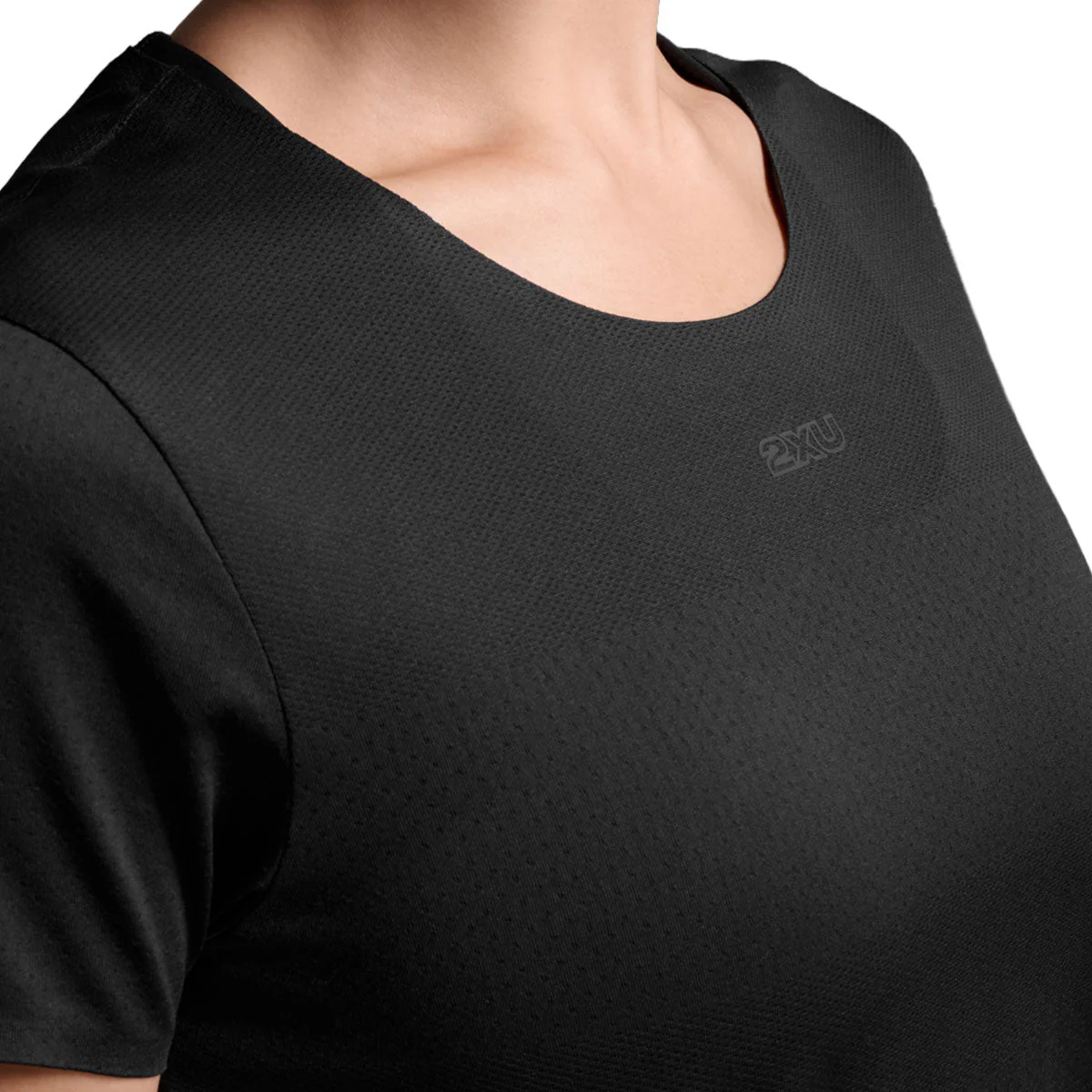 2XU Light Speed Womens Running Tech Tee - Image 6